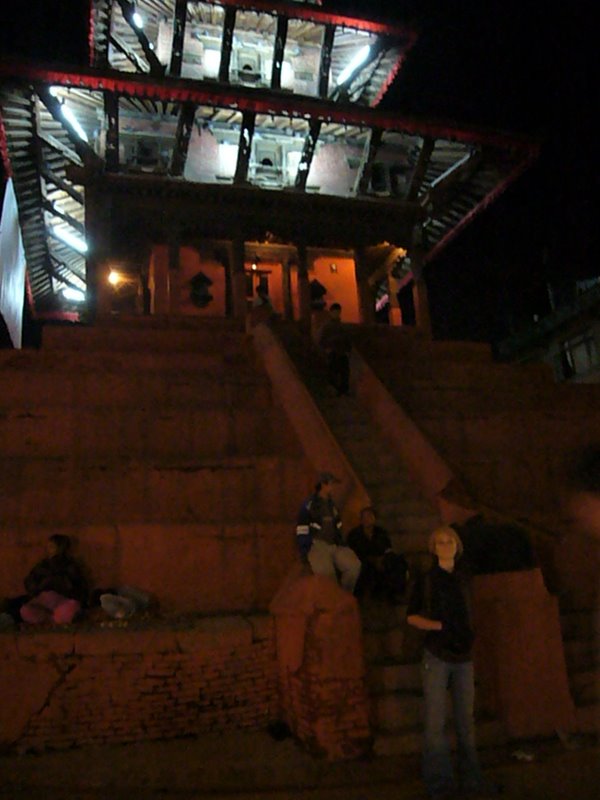 Walking to the end of Freak Street took us to another part of Basantapur.